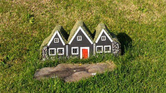 Elf Houses in Iceland | Believe in your-elf! 