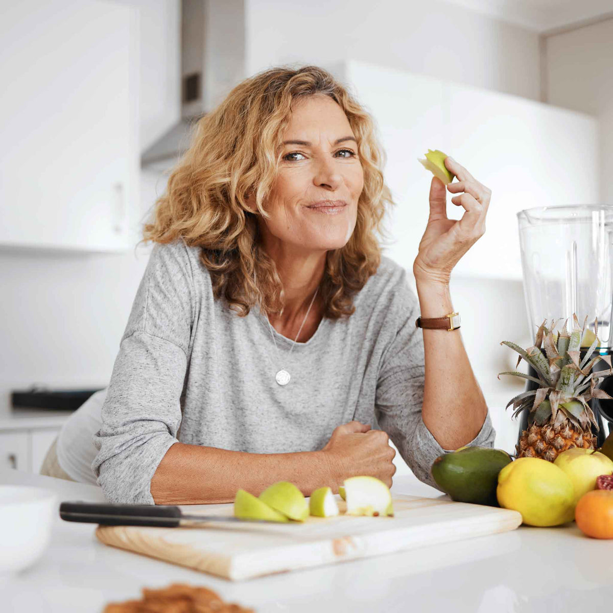 Supports healthy aging by promoting metabolic and digestive wellness as part of daily nutrition
